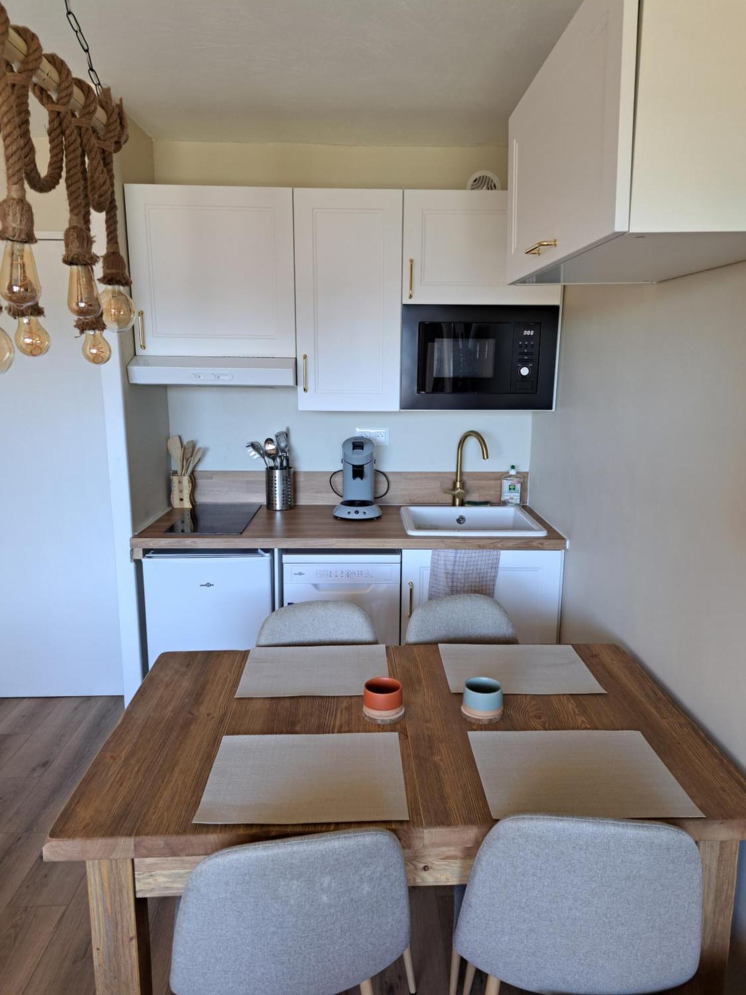 Appartamento 4 Couchages, Vue Face Aux Montagnes Font-Romeu-Odeillo-Via